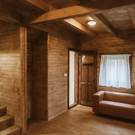 Minardi Vendeghazak Berekfürdő