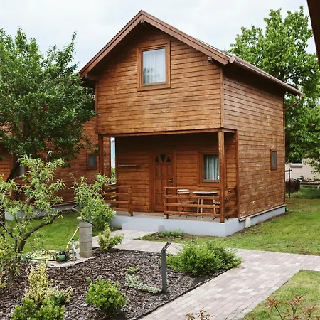 Minardi Vendeghazak * Berekfürdő